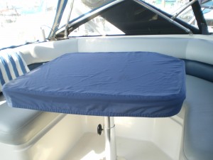 bayliner table cloth1